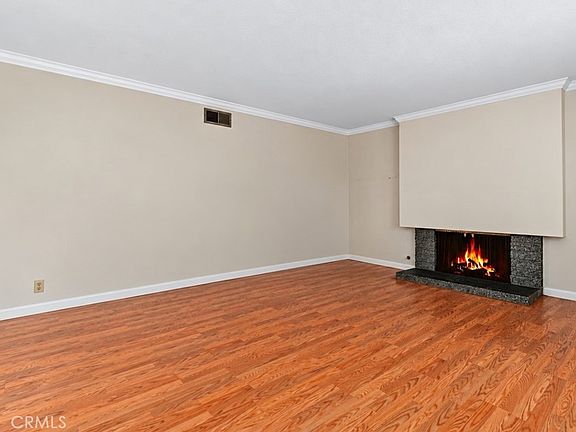 5th image of 16052 Waltz Cir