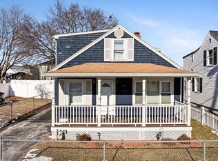 56 Columbine Ave, Pawtucket, RI 02861