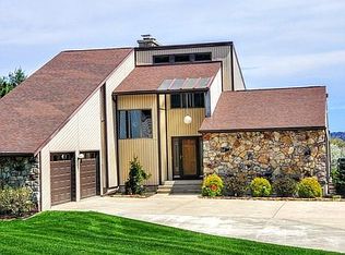 840 Hemlock Trl, Lehighton, PA 18235