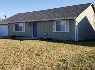 4683 Thrush Ln, West Richland, WA