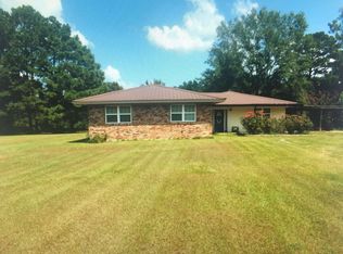 4704 Okaloosa Rd, Eros, LA 71238