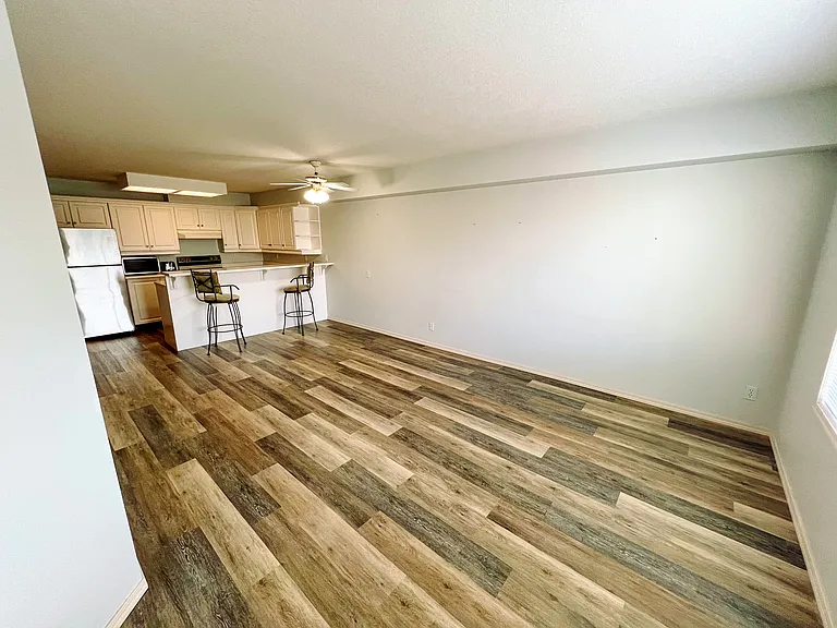620 Columbia Blvd W #214 — Photo 6