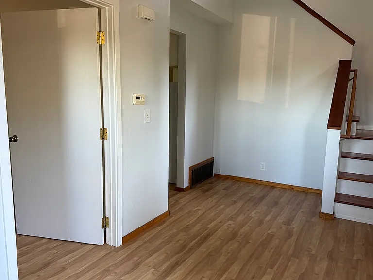 103 Rising Rd #A — Photo 8