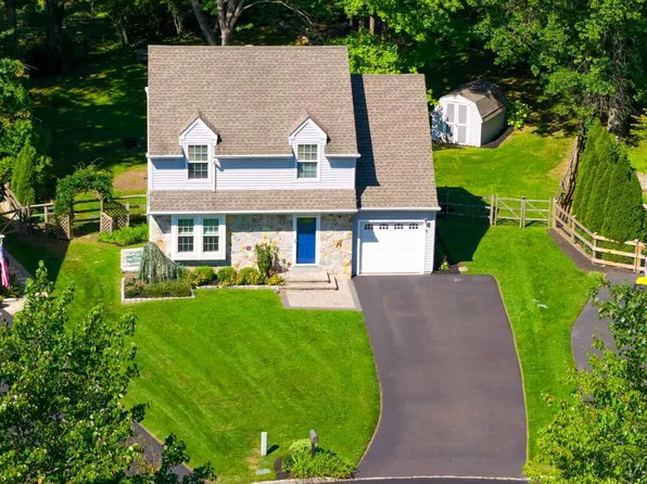 4569 French Dr, Doylestown, PA 18902
