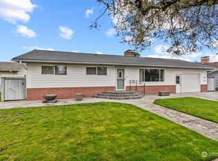 2902 Magnolia St, Longview, WA 98632