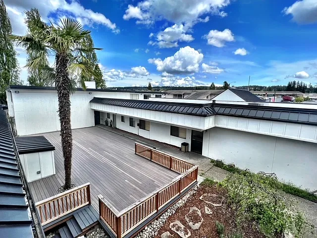 The Poplars Apts - Silverdale Way - C103 — Photo 2