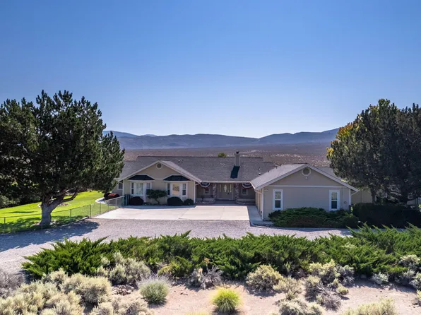 206 Gold Creek Dr, Dayton, NV 89403