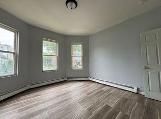 88 Chadwick Ave #1E, Hartford, CT 06106