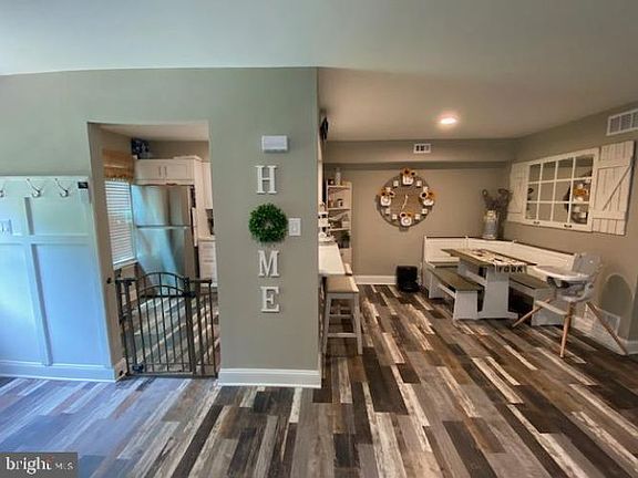 3rd image of 227A Derry Hill Ct #227