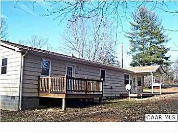 668 Maxfield Rd photo 1