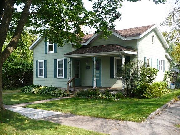 2nd image of 219 Grand Ave