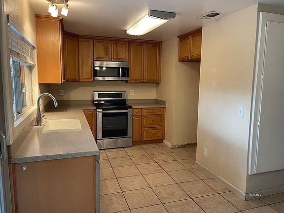 4th image of 505 Cottonwood Dr