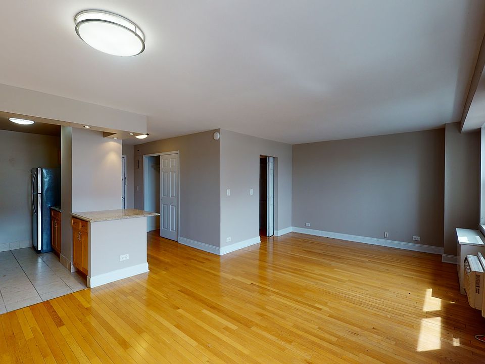 1st image of 80 N Moore St #807K