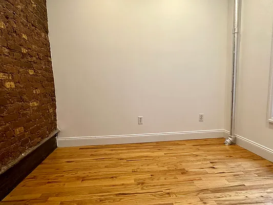 Rented by Corcoran | media 4