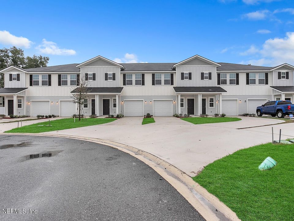 1st image of 6017 CAROLINES Court