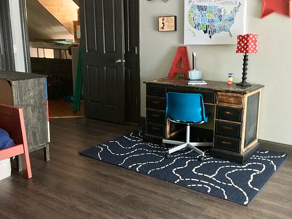 2nd image of 117 Von Gartzen Ln