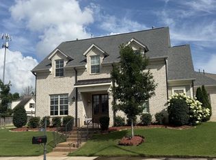 327 Belfair Cv, Collierville, TN 38017