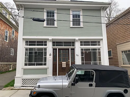 33 Dennison St Photo 1