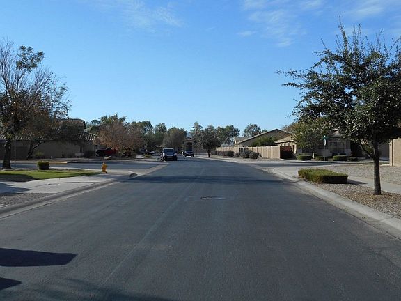 5th image of 23065 S 212th Pl