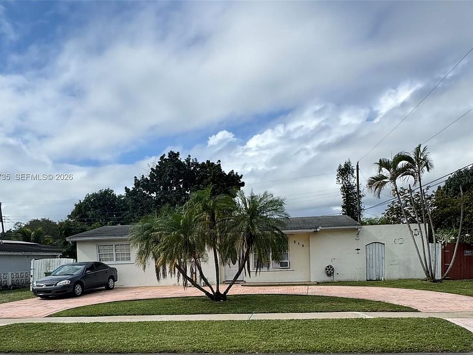 1st image of 210 SW 65th Ave