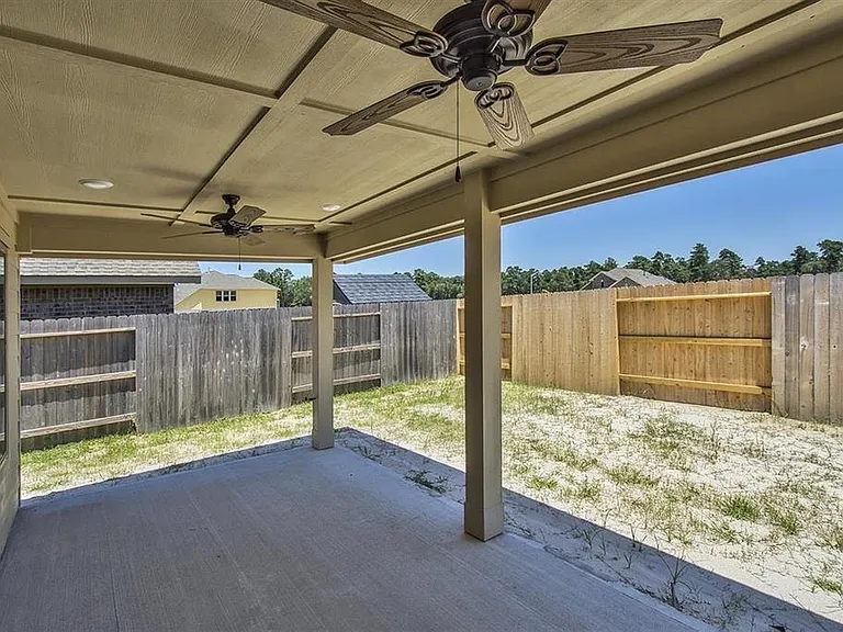 2622 Ivy Wood Ln — Photo 23