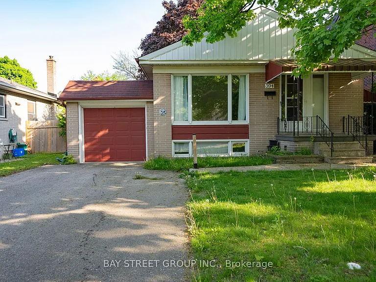 394 Centre St E #MAIN — Photo 2