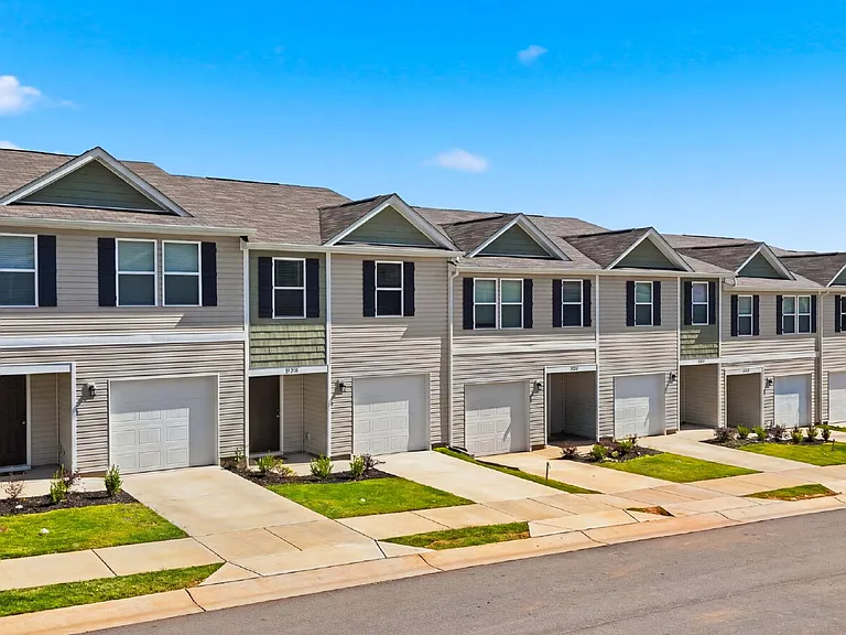 1921 Tranquility Cir #B — Photo 29