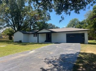 7381 Getwell Rd, Southaven, MS 38672