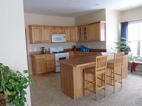 5th image of 2196 Southway Dr #2
