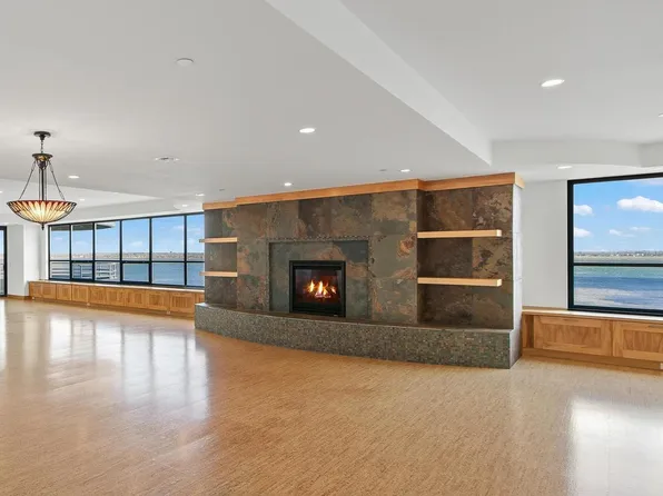 137 East Wilson Street #510/511, Madison, WI 53703