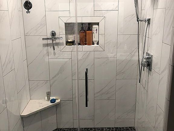Master bath 
