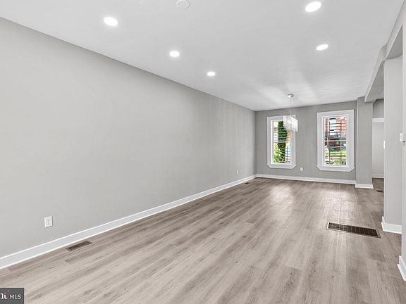 5th image of 1804 E 29th St
