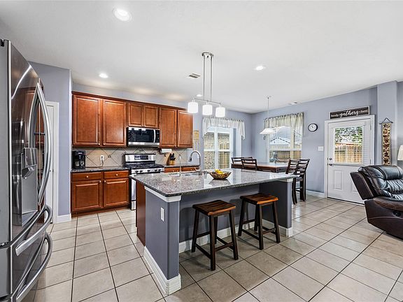 2nd image of 2530 Wood Park Blvd