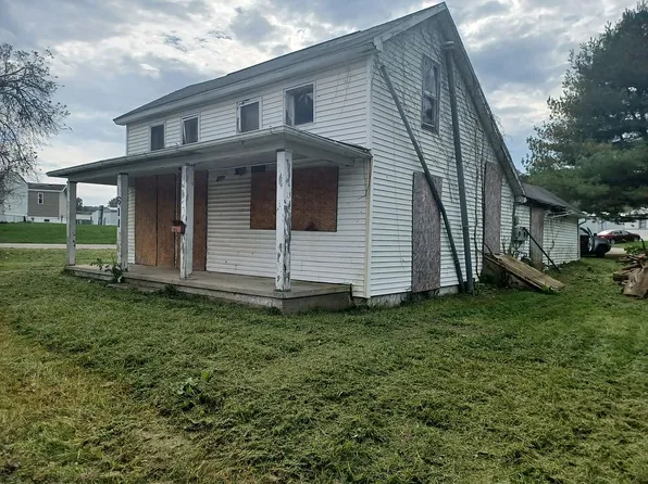 611 Patton St, Nelsonville, OH 45764