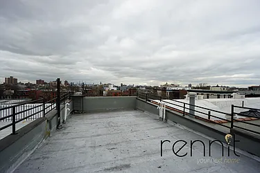 Rented by Rennit Inc.
