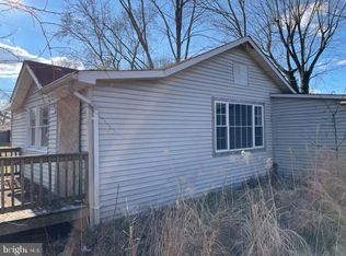 1304 & 1306 Edna Rd, Pasadena, MD 21122