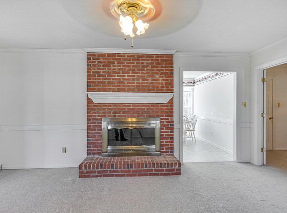 4th image of 1000 Brandywine Ln