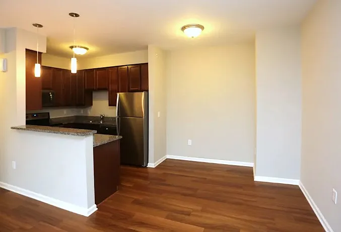 The Aspen Apartments — Photo 7