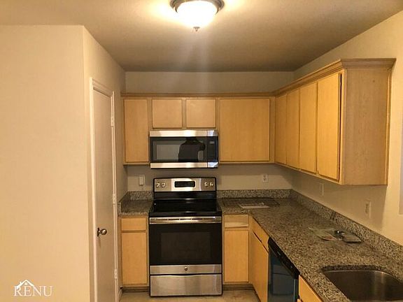 3rd image of 334 Ezekial Ave