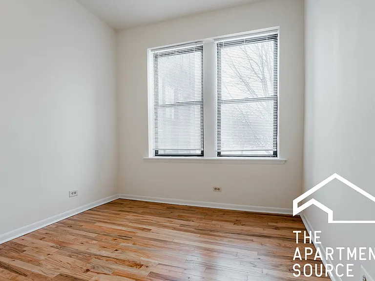 2319 N Kedzie Blvd #1F — Photo 6