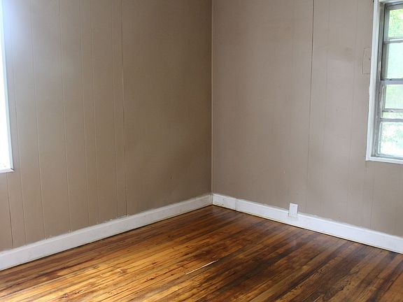 5th image of 1413 W Highland Ave