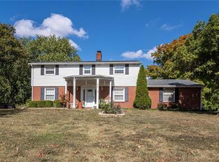 814 Coach Rd, Indianapolis, IN 46227