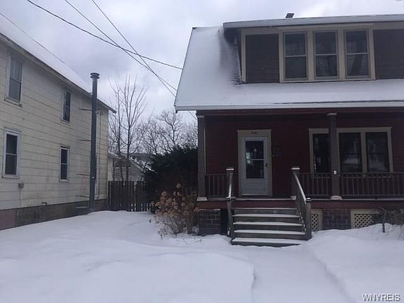 2nd image of 844 Garden Ave