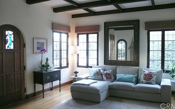 Bright West Facing Windows