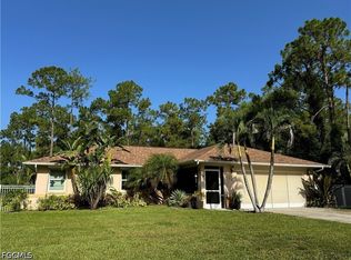 13 Wellington Ave, Lehigh Acres, FL 33936