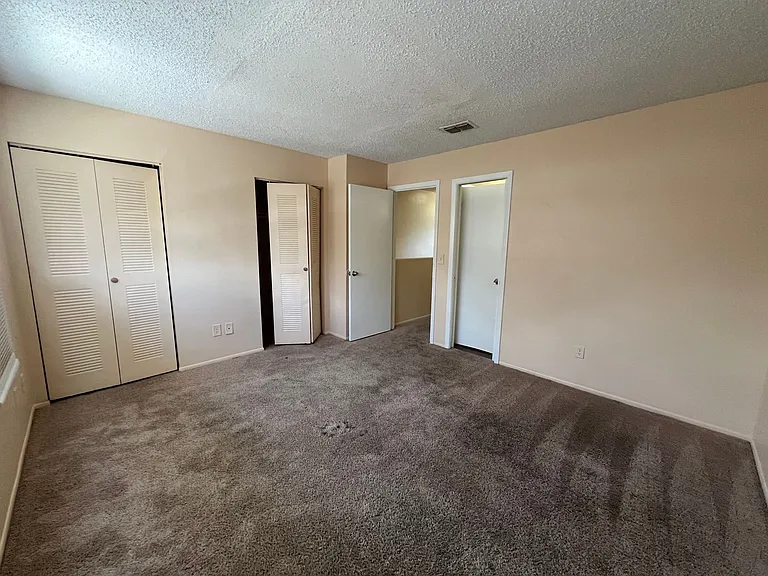 Napiers Cir. — Photo 14