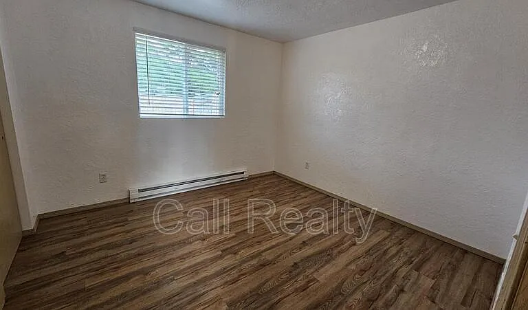 3001 E 4th Ave — Photo 12
