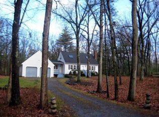 473 Burrage St, Lunenburg, MA 01462