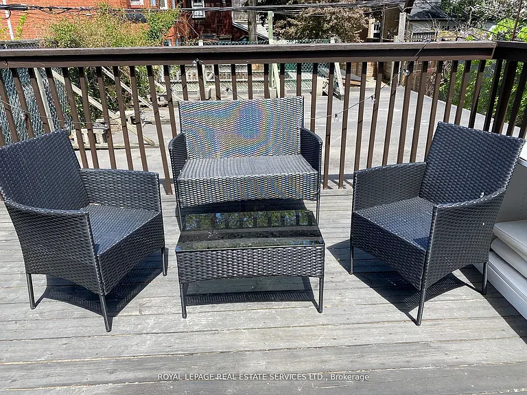 206 Carlton St #202 — Photo 6