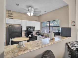 5100 Foxridge Dr #5290834, Mission, KS 66202